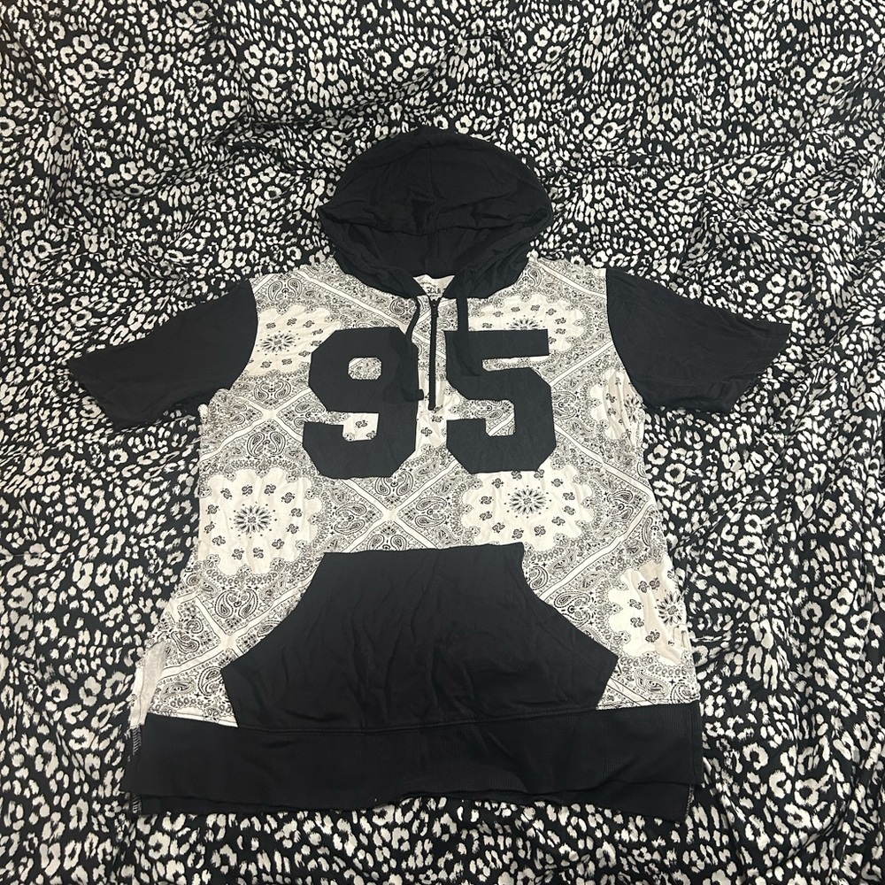Hooded paisley print shirt
